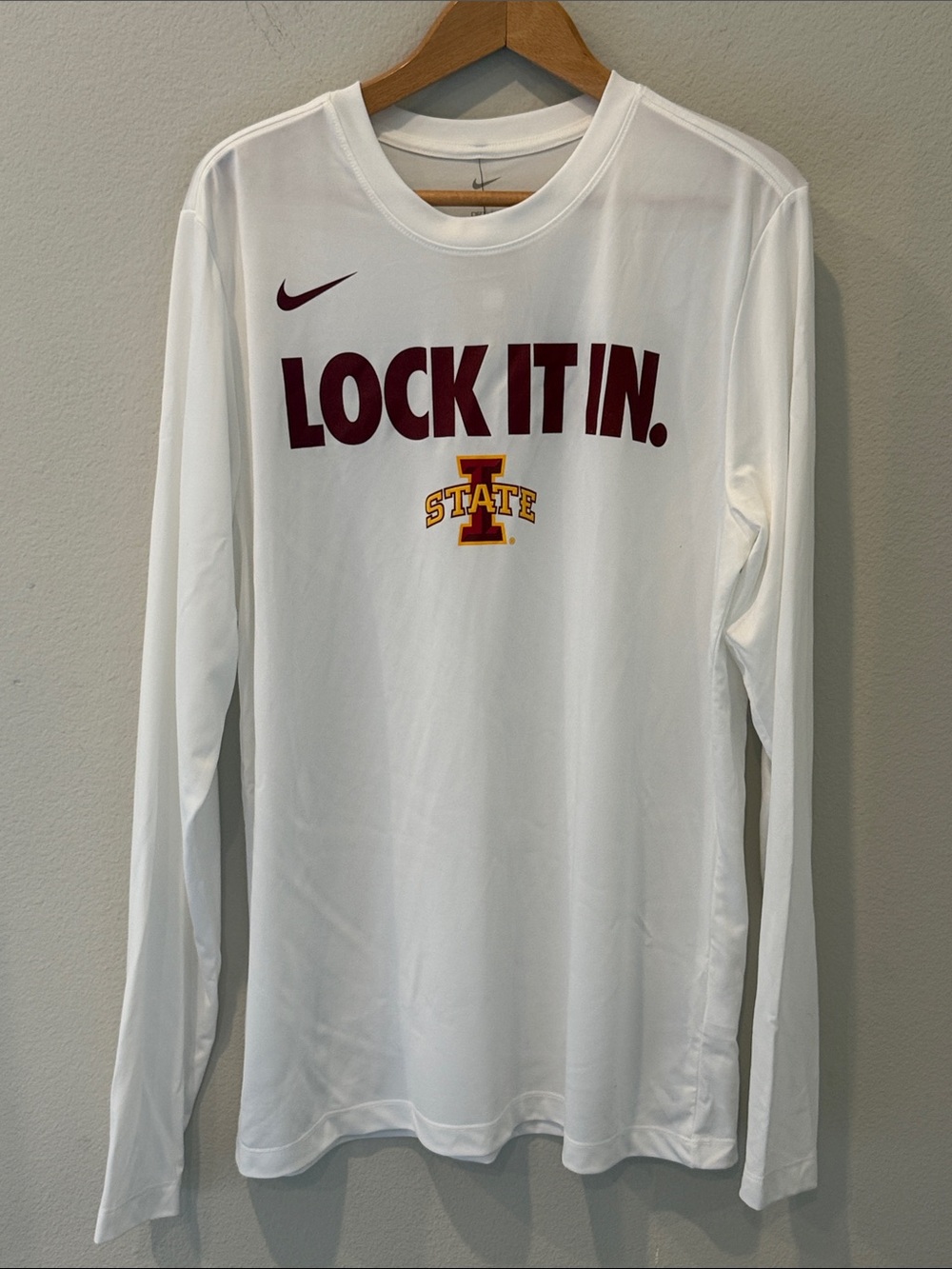 Iowa State Nike White Long Sleeve Tee  "LOCK IT IN." NCAA Basketball Size‎ L